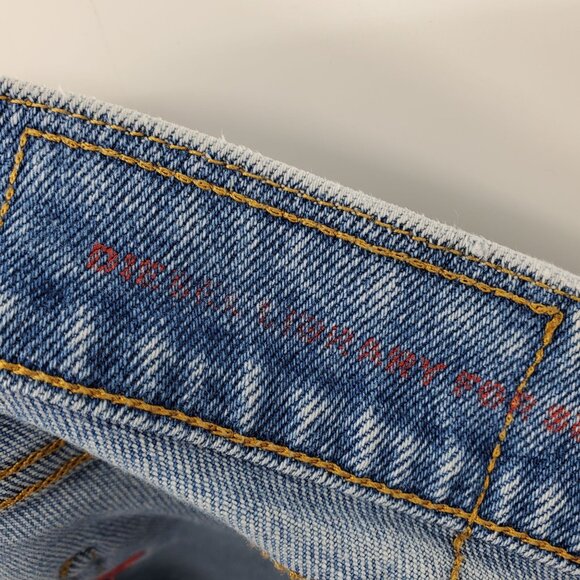 Diesel 2019 D Strukt Men's Mid Rise Skinny Light Wash Denim Jeans Size 30x30 - Picture 11 of 13